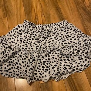 Black and white skirts , Size small